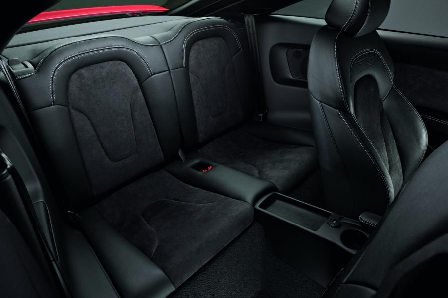 Интерьер Audi TT RS Coupe (8J) 2011 года  (NA) (фото 21 из 30)